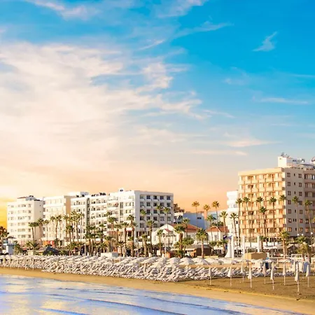 Apartamento Flora Beachfront Finikoudes Lárnaca