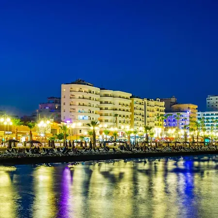 Flora Beachfront Finikoudes