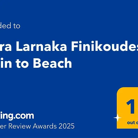 Flora Beachfront Finikoudes